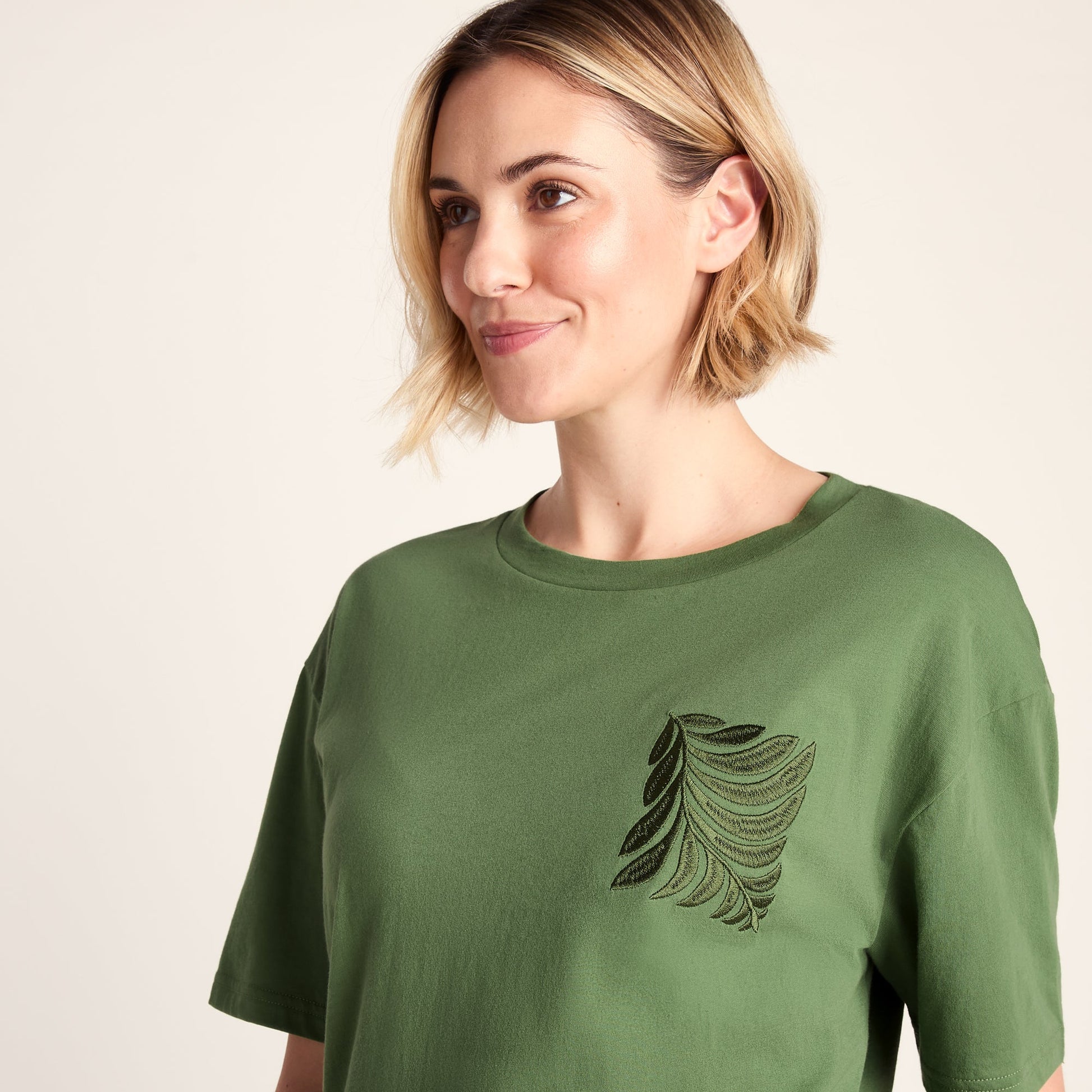 Botanical Womens Relaxed Fit Supersoft T-shirt - Dark Matcha