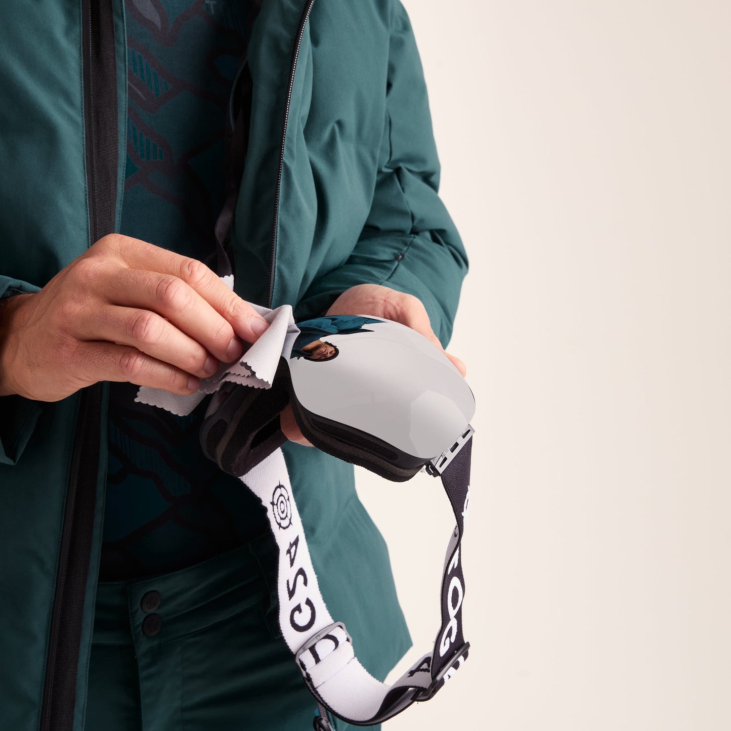 Davos Mens Shower Resistant Insulated Ski Jacket - Dark Turquoise