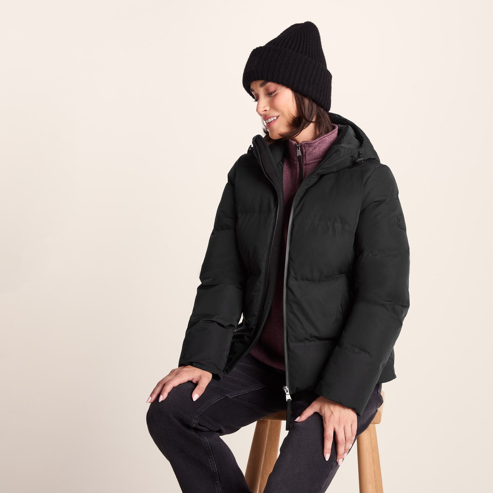 Dina Womens Shower Resistant Insulated Jacket - Black