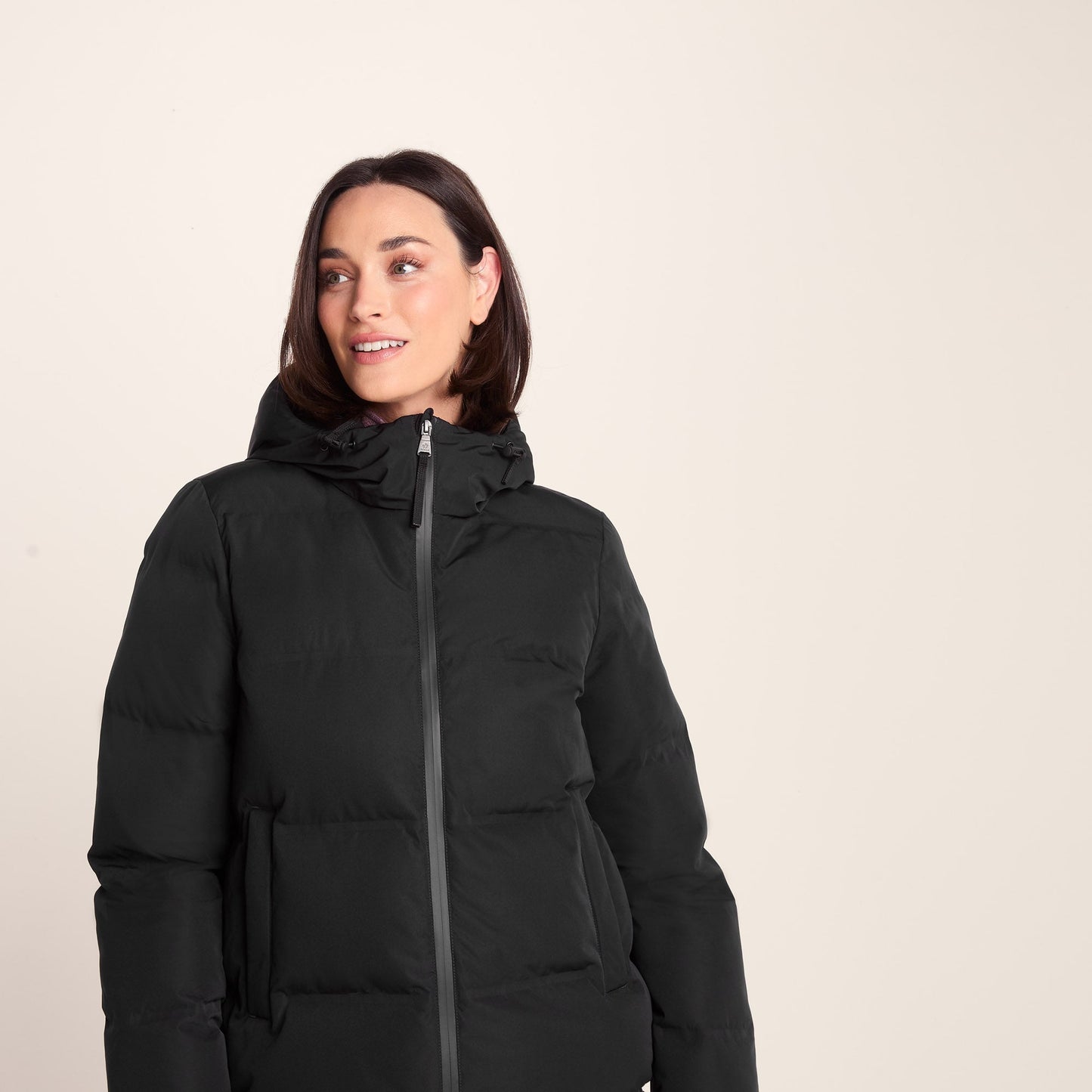 Dina Womens Shower Resistant Insulated Jacket - Black