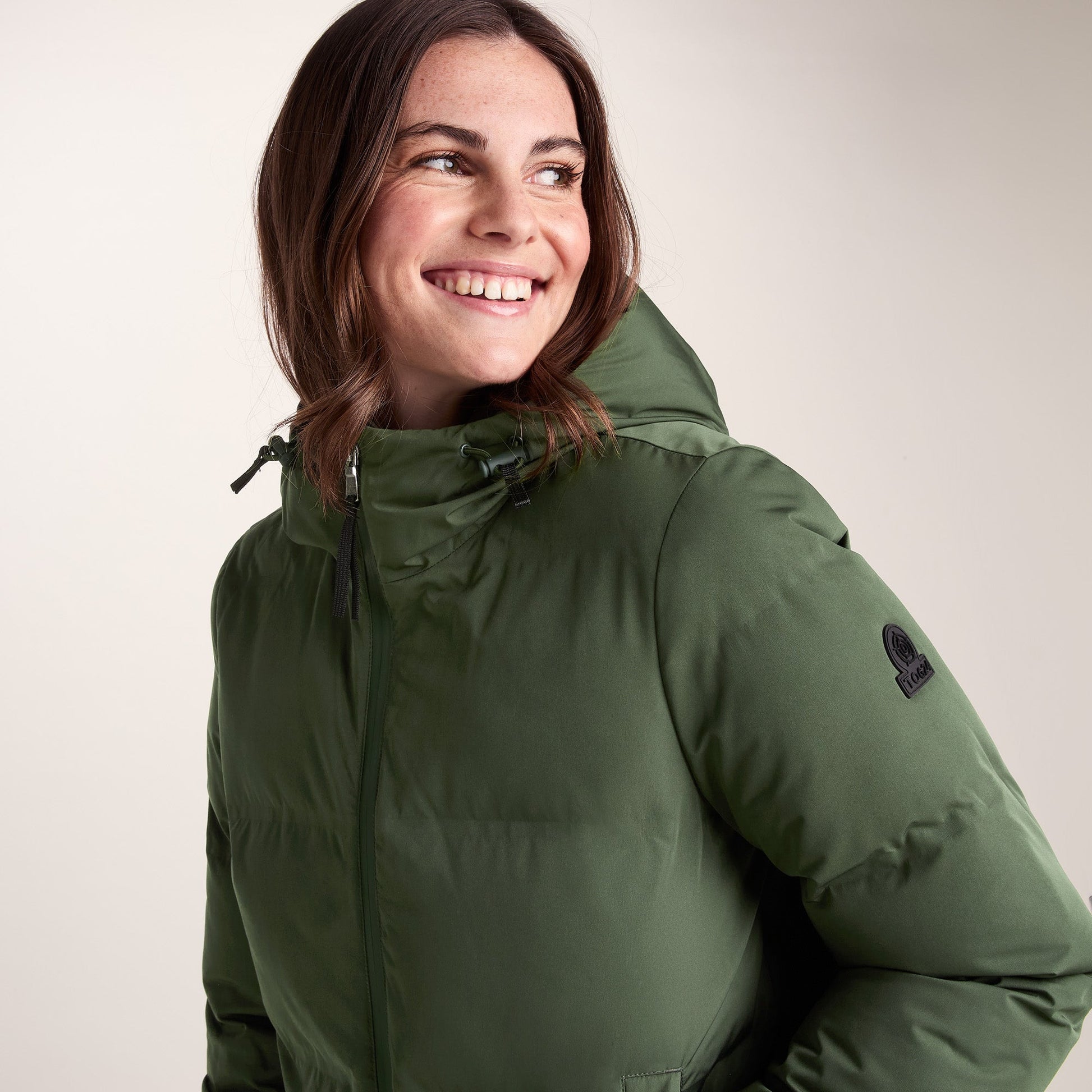 Dina Womens Shower Resistant Insulated Jacket - Dark Green