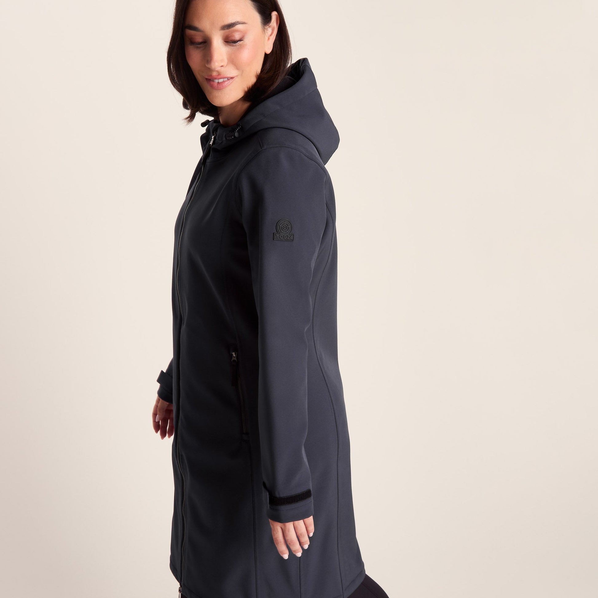 Enya Womens Longline Shower Resistant Softshell Jacket - Dark Indigo