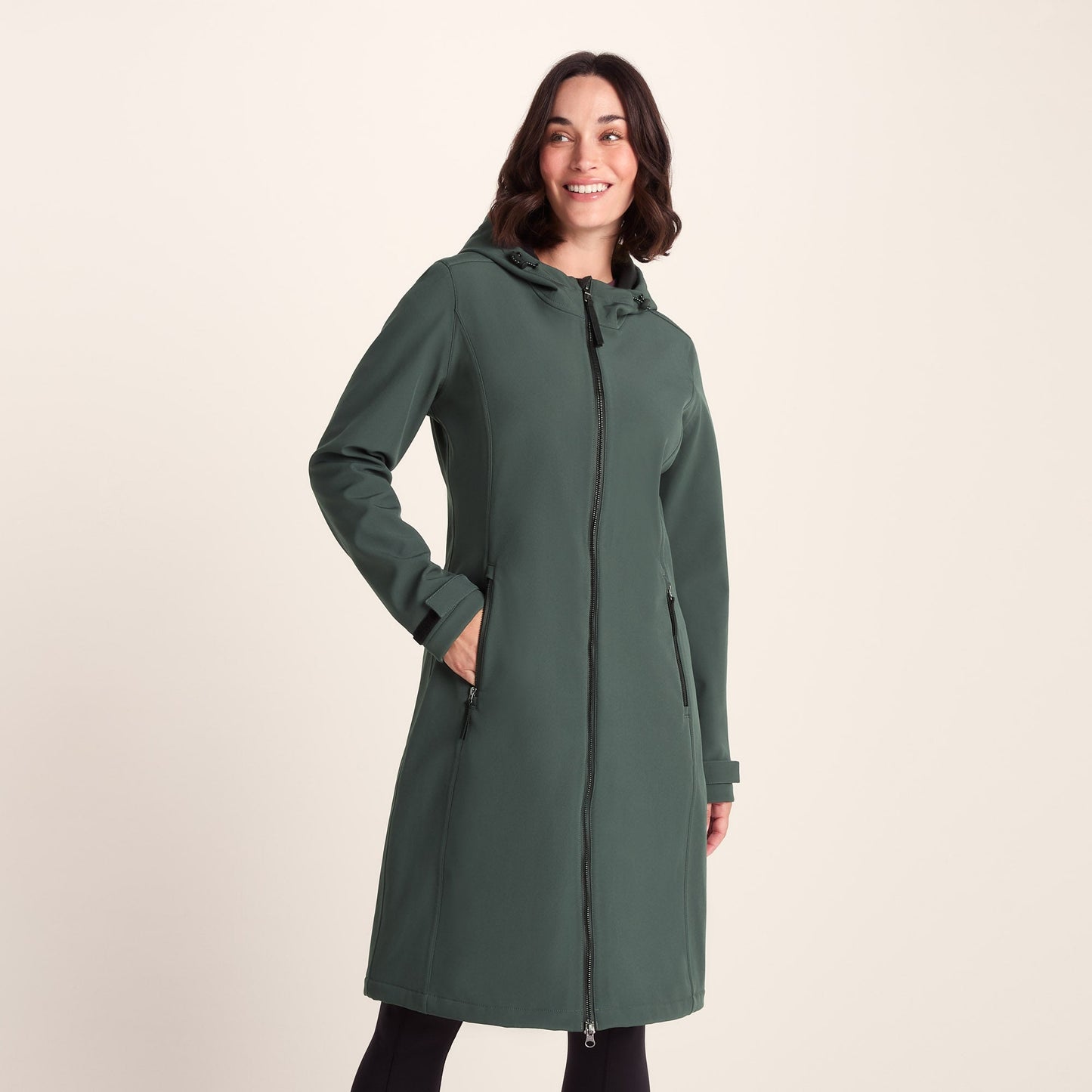 Enya Womens Longline Shower Resistant Softshell Jacket - Racing Green