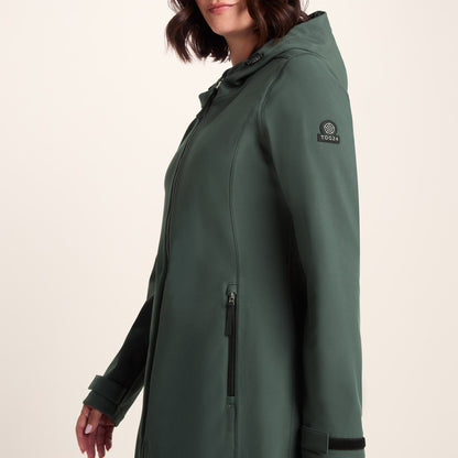 Enya Womens Longline Shower Resistant Softshell Jacket - Racing Green