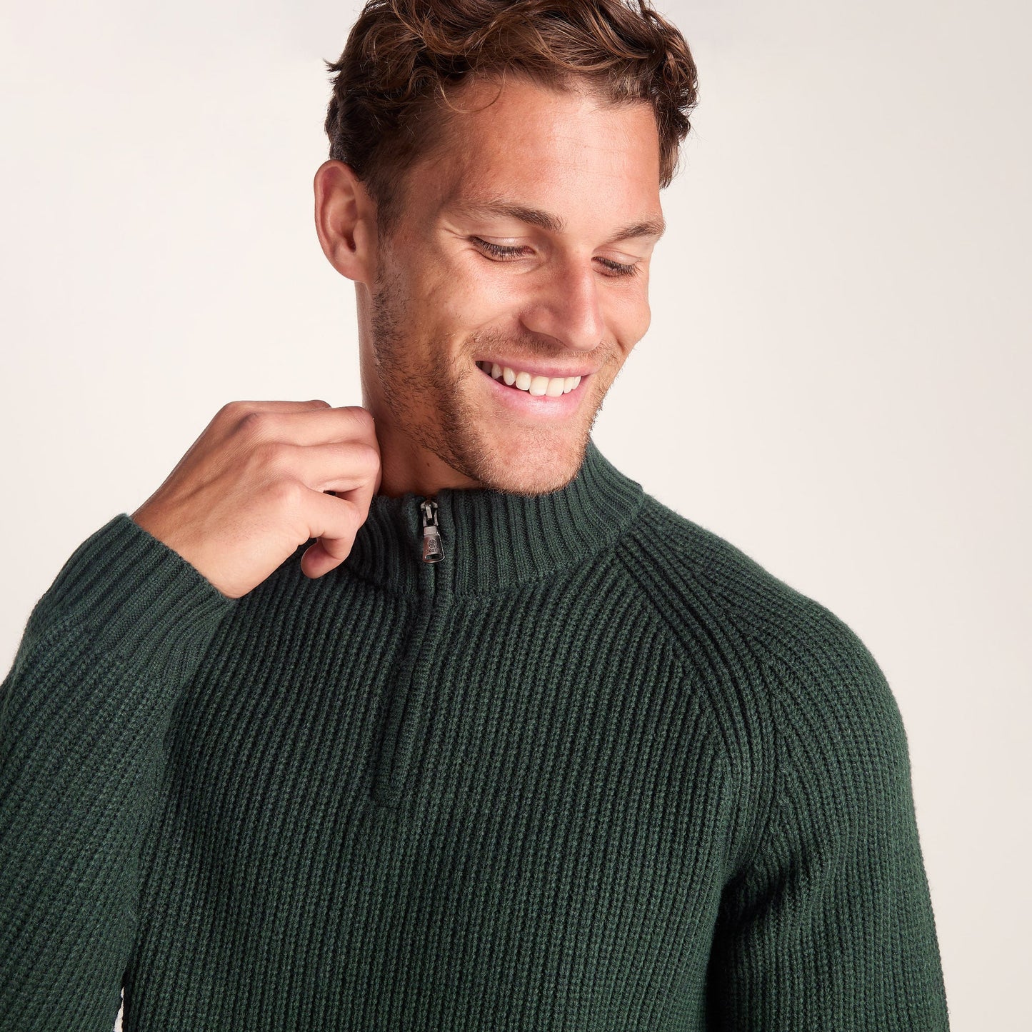 Glen Mens Chunky Knitted Zip Neck Jumper - Racing Green