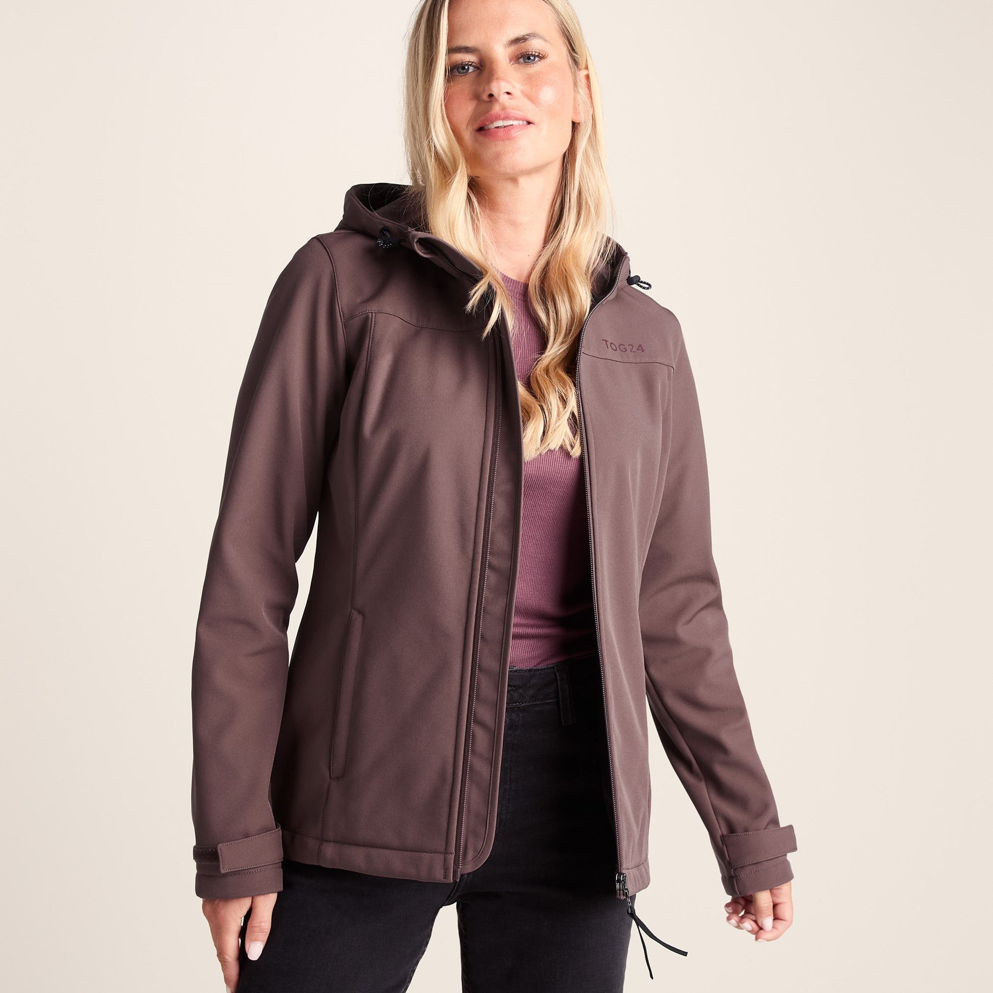 Keld Womens Shower Resistant Hooded Softshell Jacket - Dark Mauve