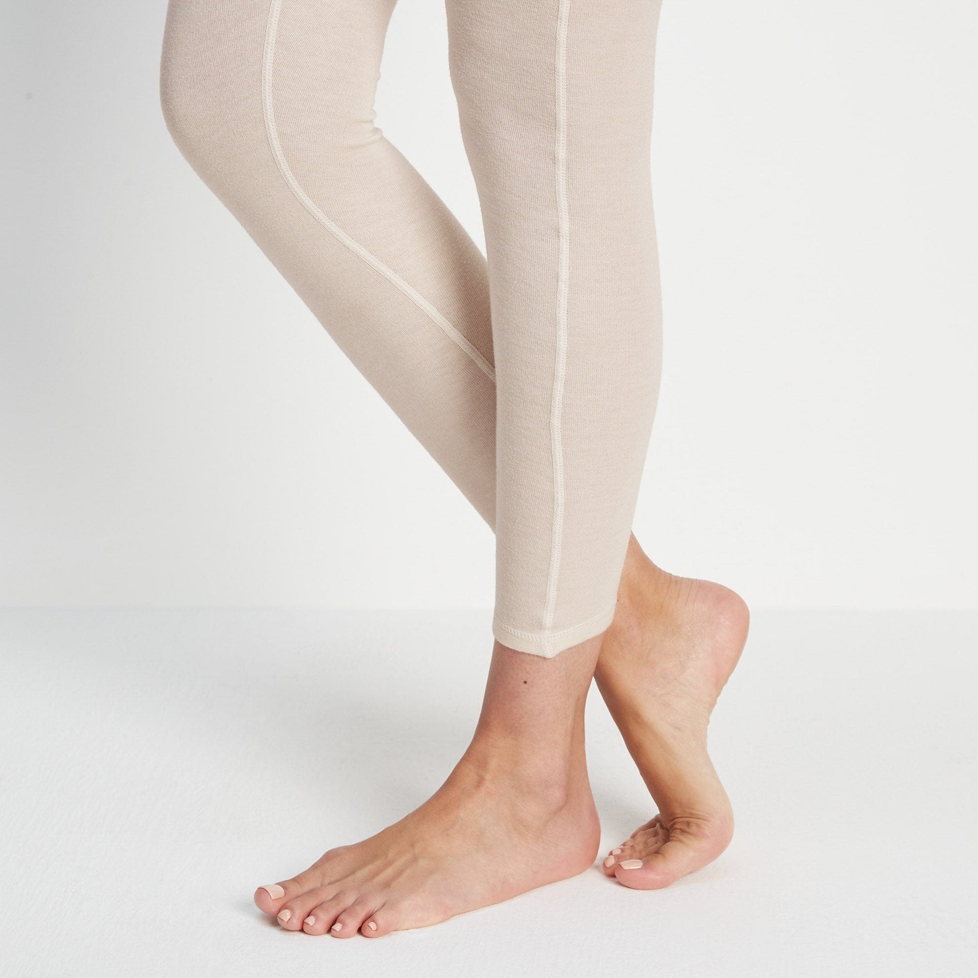 Meru Womens Cashmere Touch Base Layer Leggings - Off White