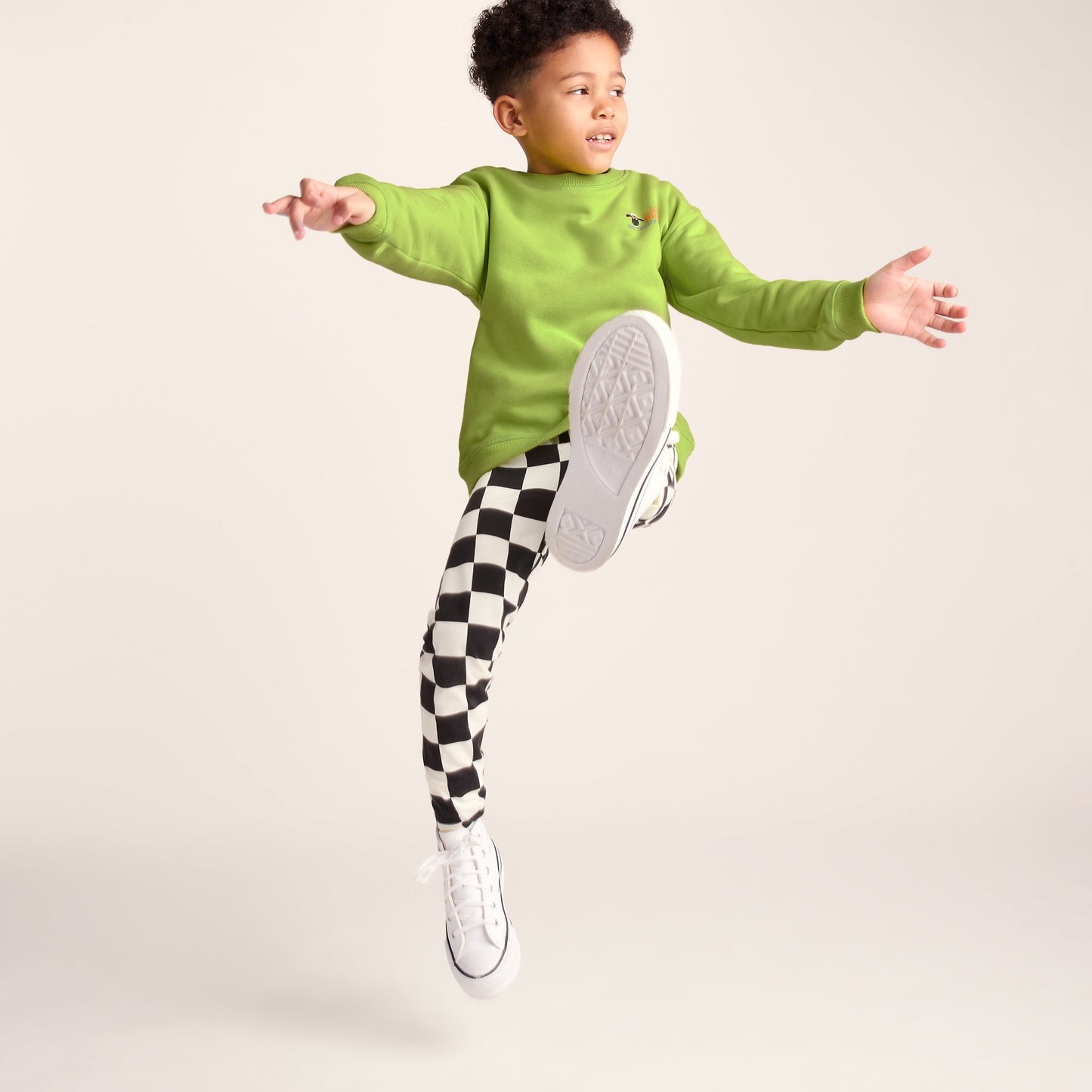 Montadale Kids Shaun the Sheep Crew Sweat - Lime Green