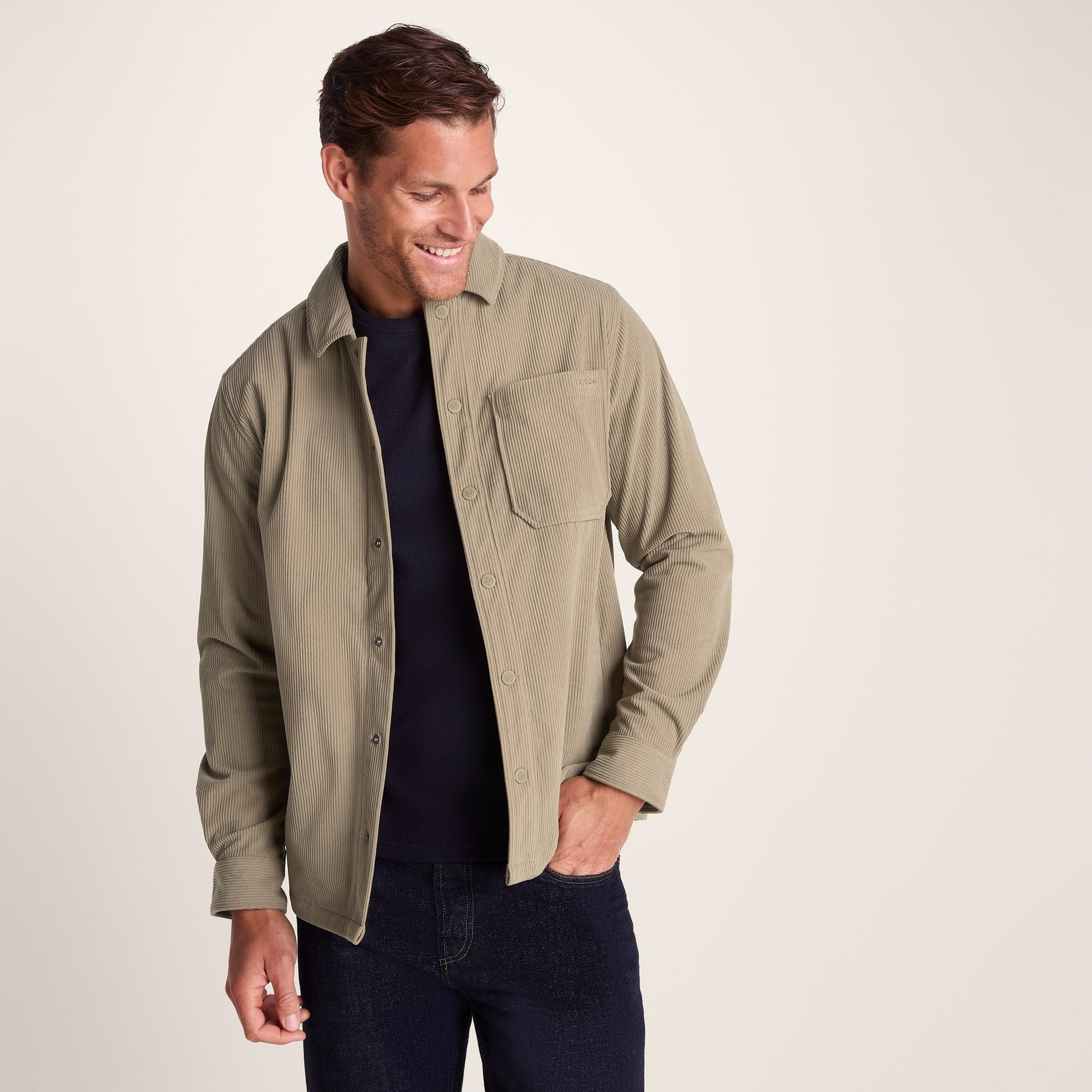 Olson Mens Chunky Corduroy Shacket - Walnut