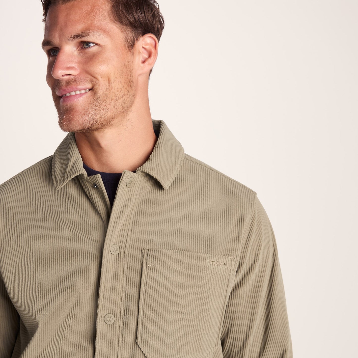Olson Mens Chunky Corduroy Shacket - Walnut
