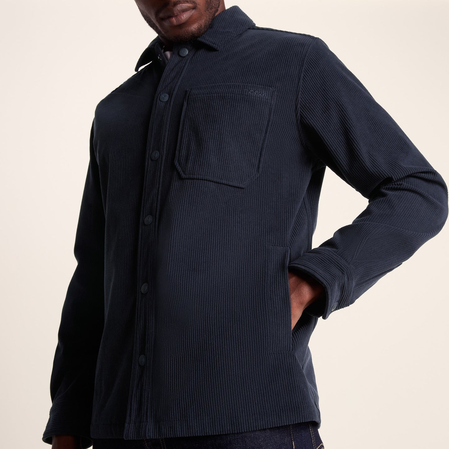 Olson Mens Chunky Corduroy Shacket - Dark Indigo