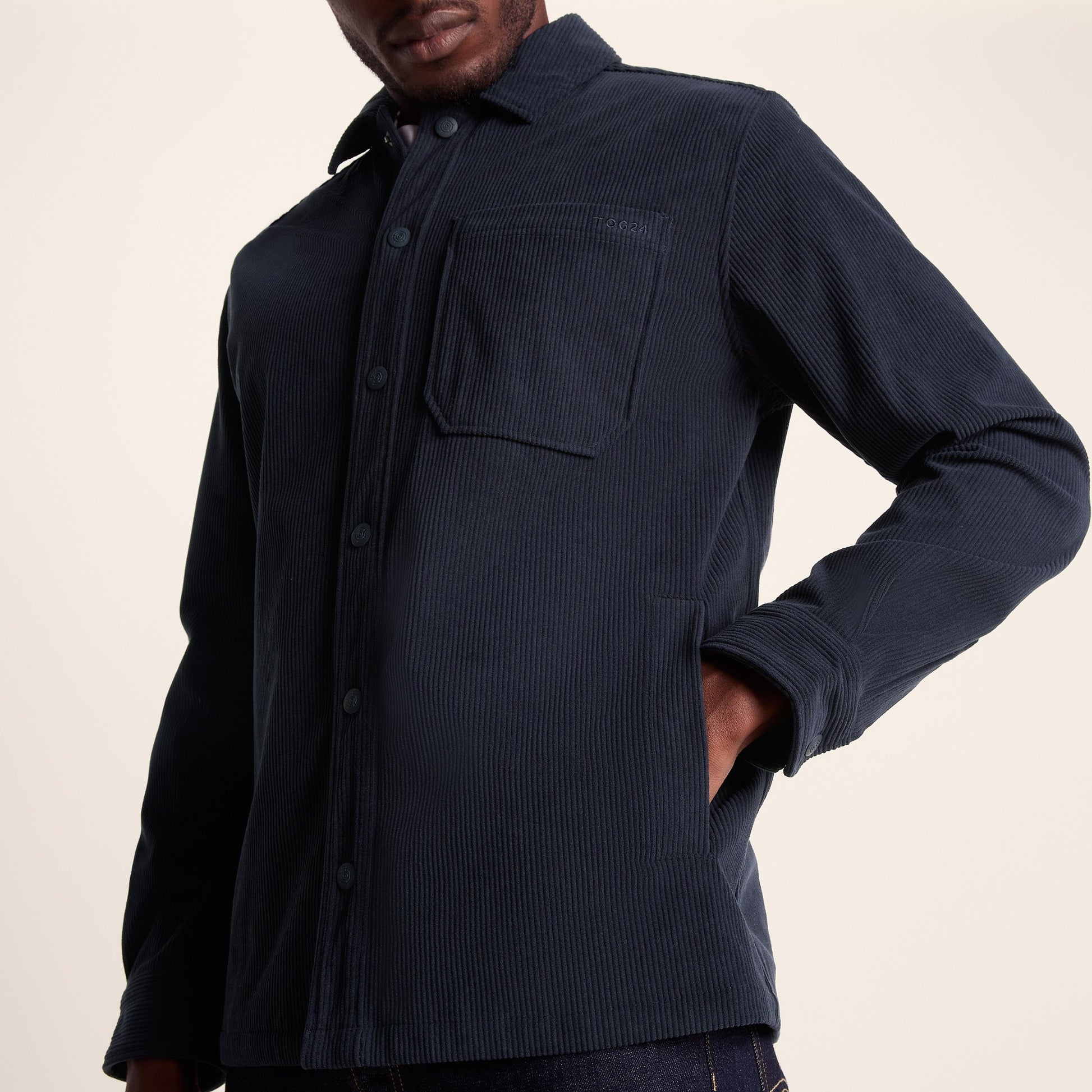 Olson Mens Chunky Corduroy Shacket - Dark Indigo