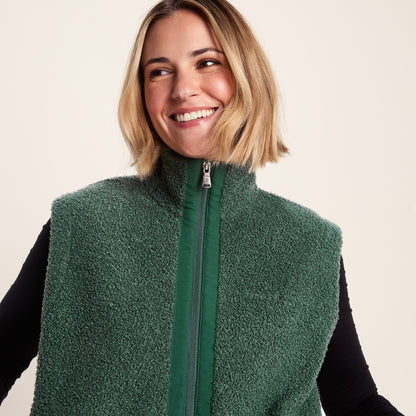 Peyton Womens Relaxed Fit Sherpa Fleece Gilet - Racing Green