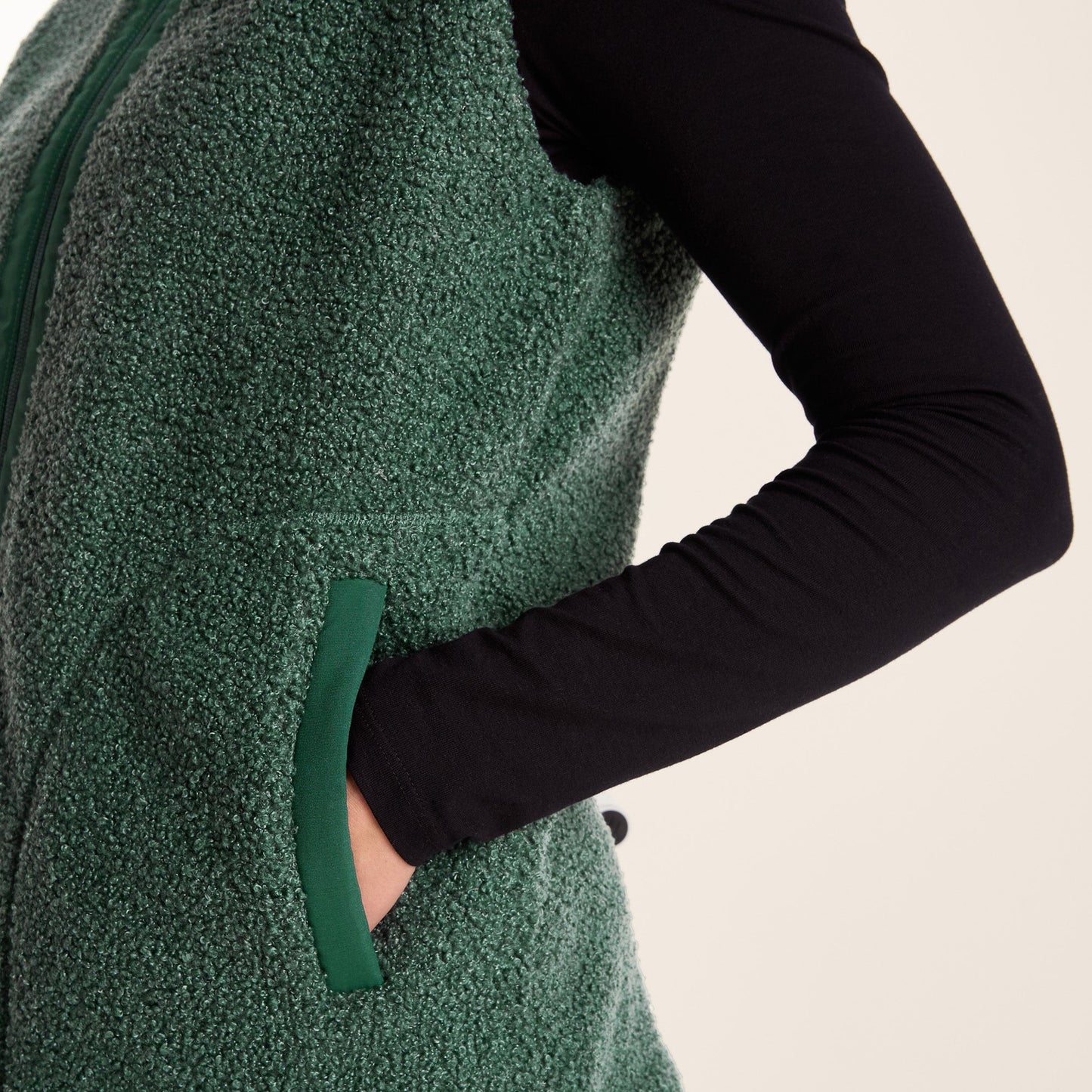 Peyton Womens Relaxed Fit Sherpa Fleece Gilet - Racing Green