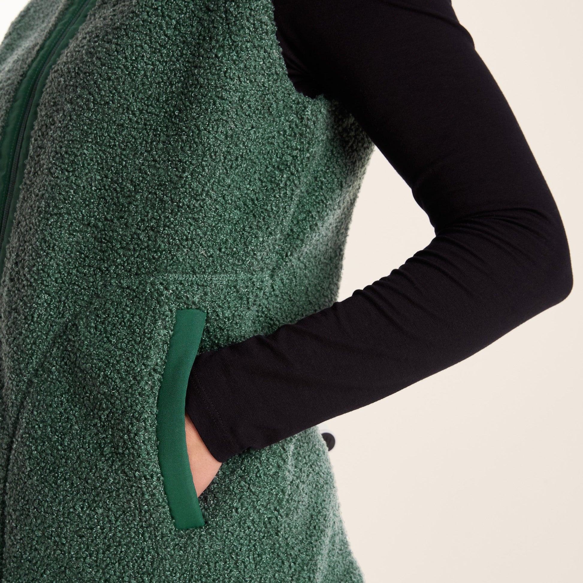 Peyton Womens Relaxed Fit Sherpa Fleece Gilet - Racing Green