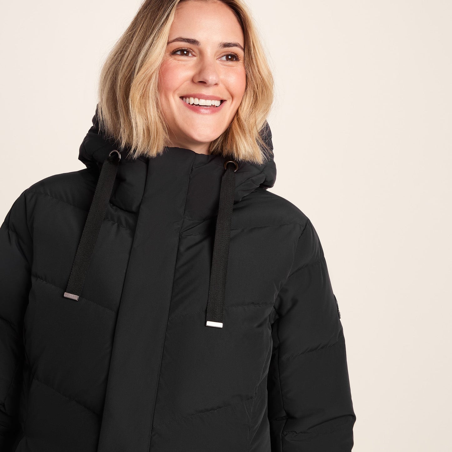Raleigh Luxe Womens Long Shower Resistant Down Insulated Jacket - Black