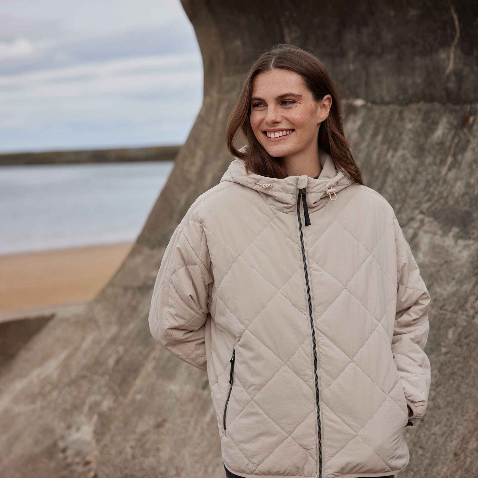 Corlae Womens Oversized Shower Resistant Insulated Jacket - Warm Cloud