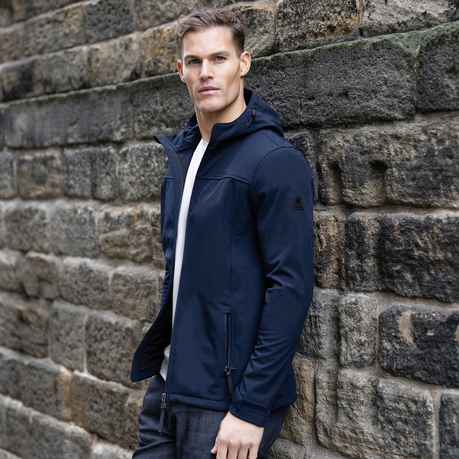 Feizor Mens Shower Resistant Softshell Hooded Jacket - Navy
