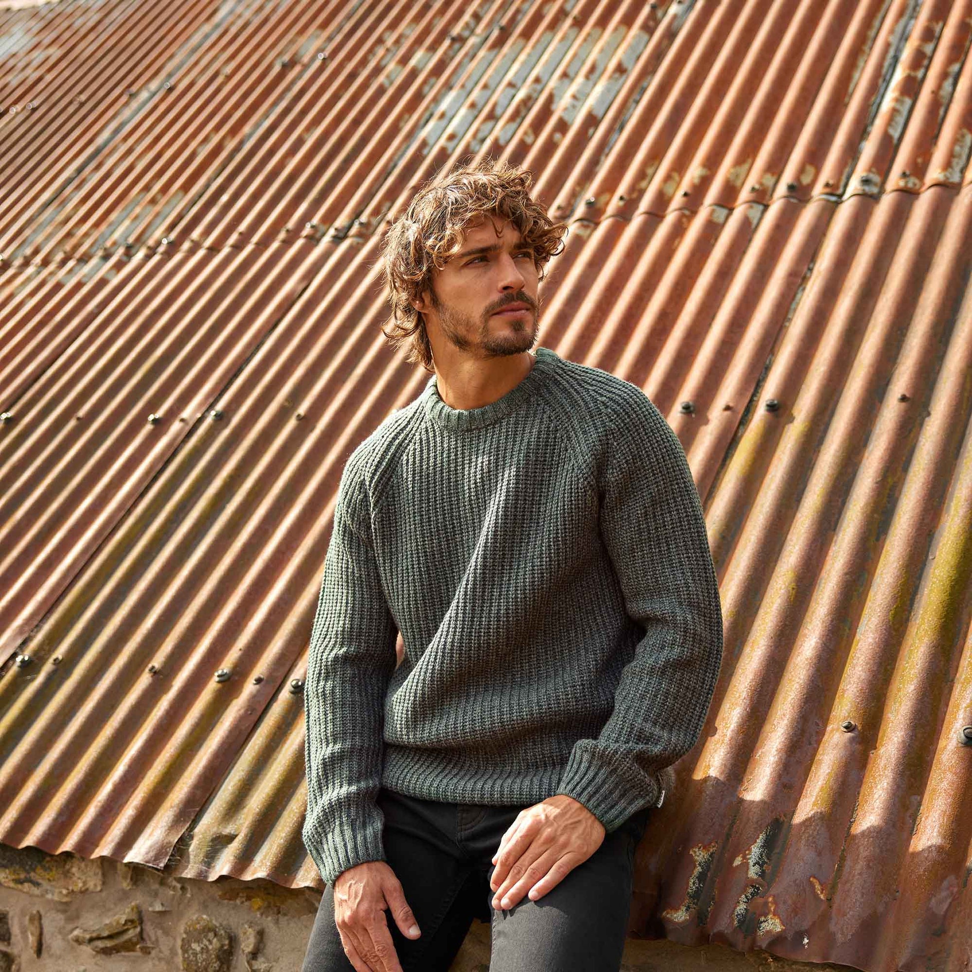 Logan Mens Chunky Knitted Jumper - Light Forest