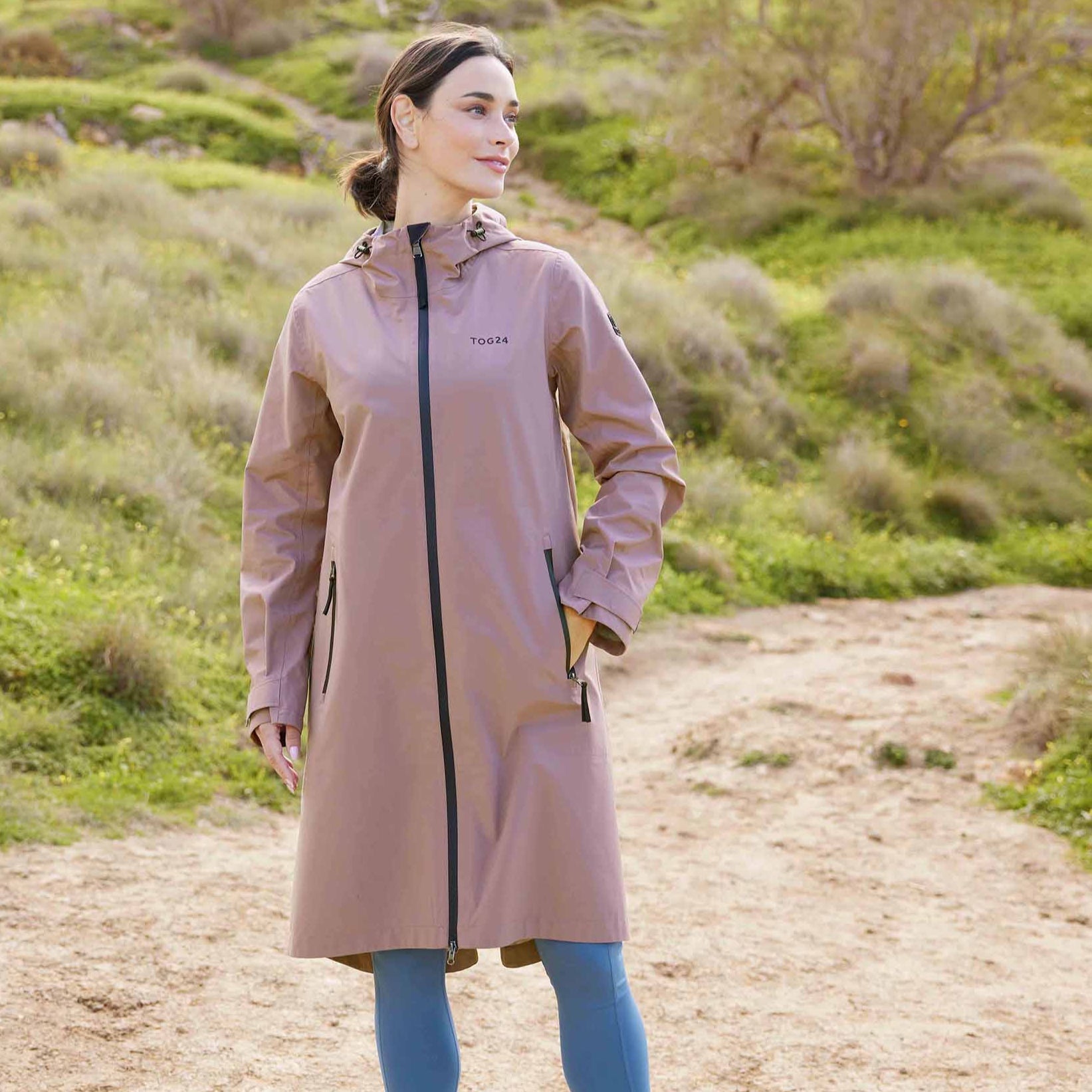 Nova Womens Performance Waterproof Jacket - Mauve