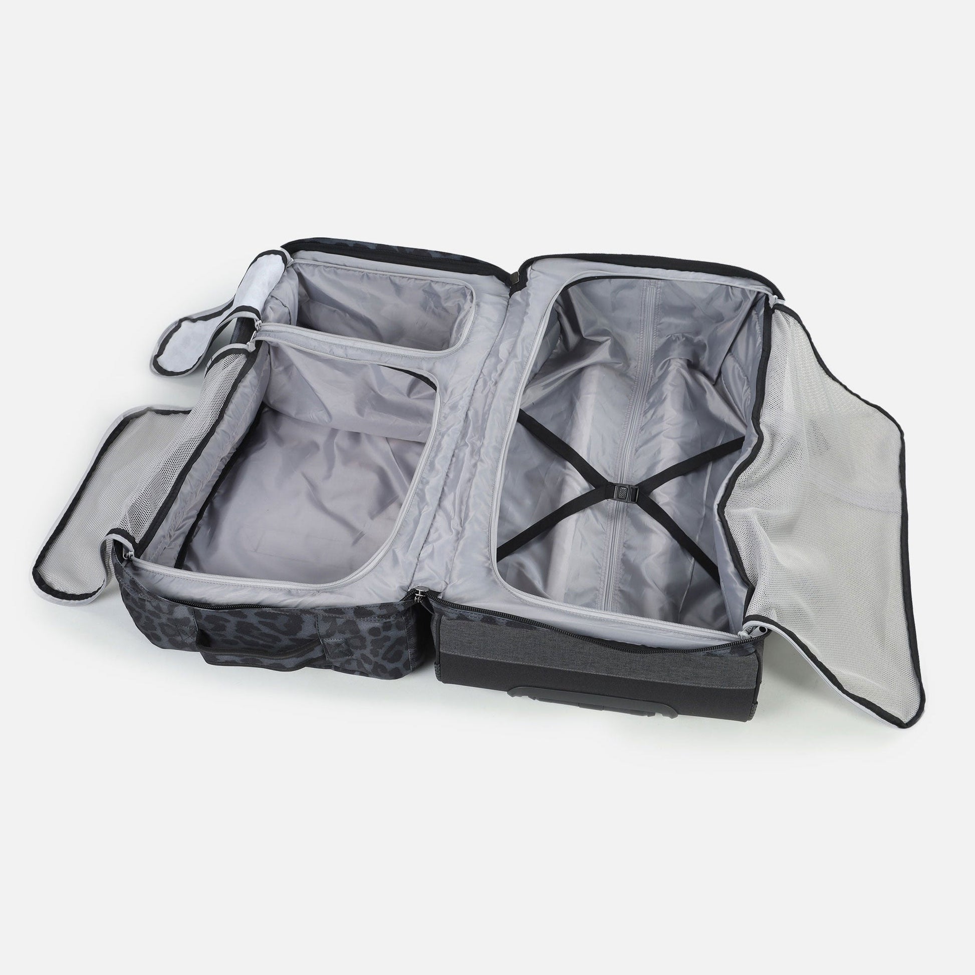 Surfanic Maxim 3.0 100L Roller Bag - Jet Black