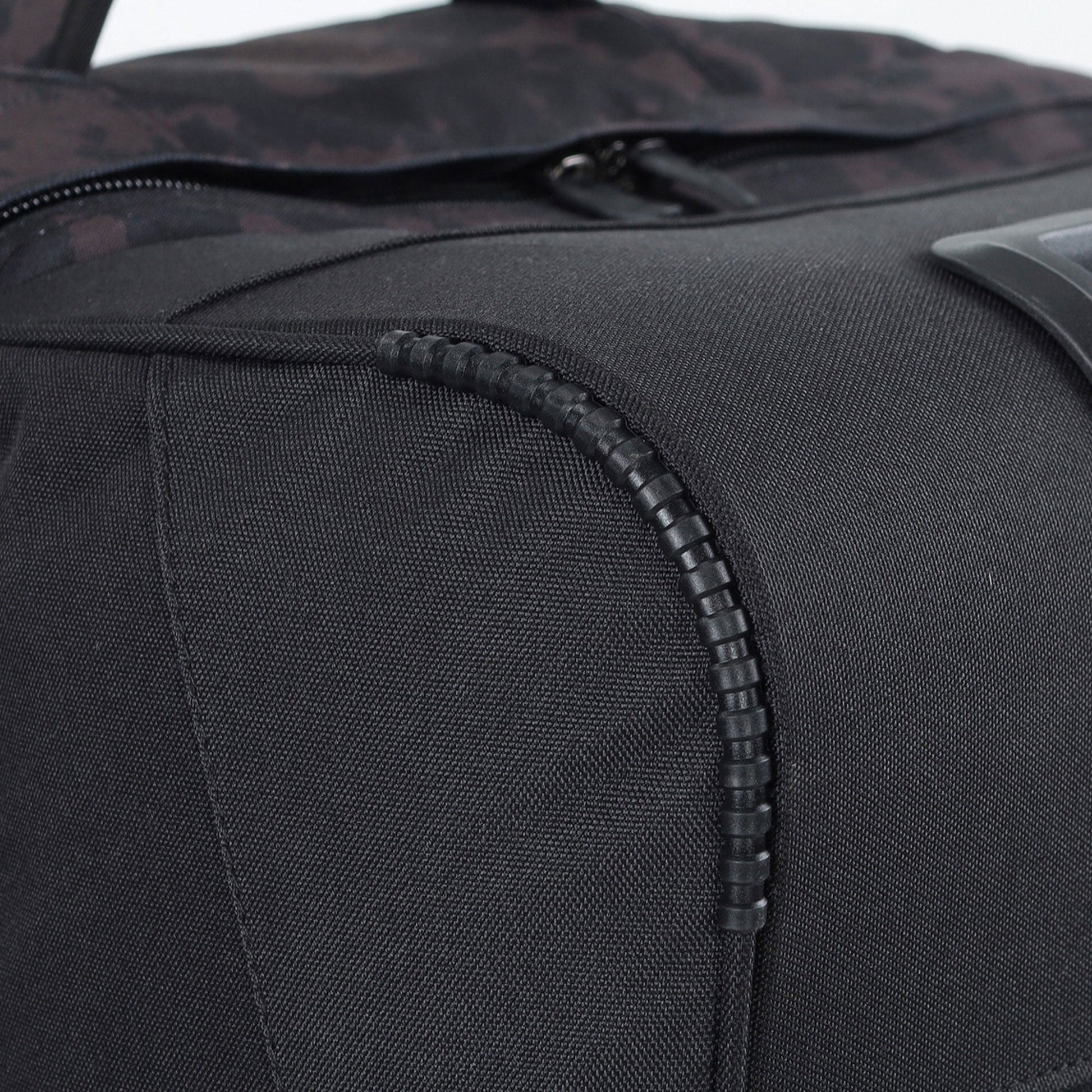 Surfanic Maxim 3.0 100L Roller Bag - Black