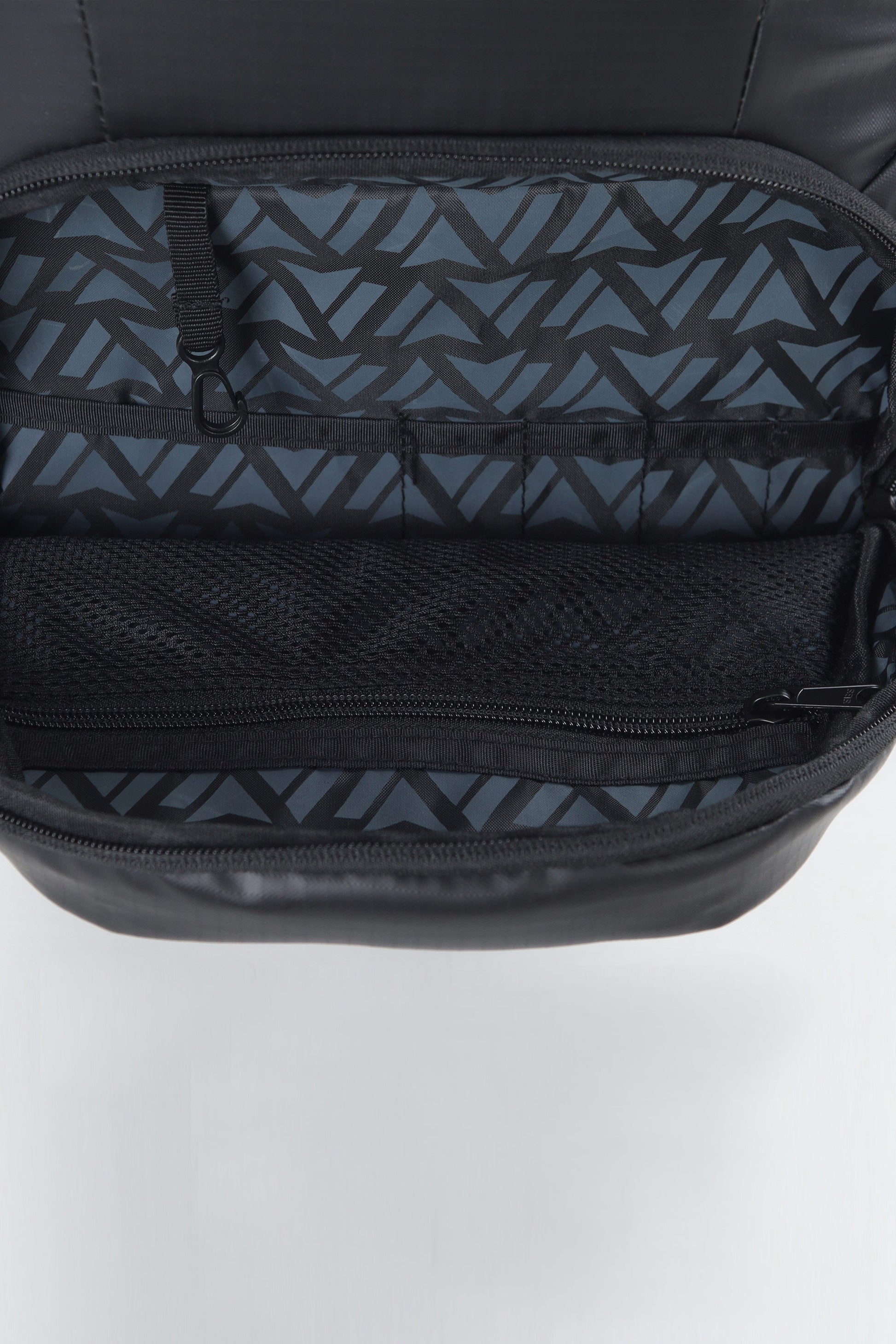 Surfanic Journey 25l Backpack - Grey