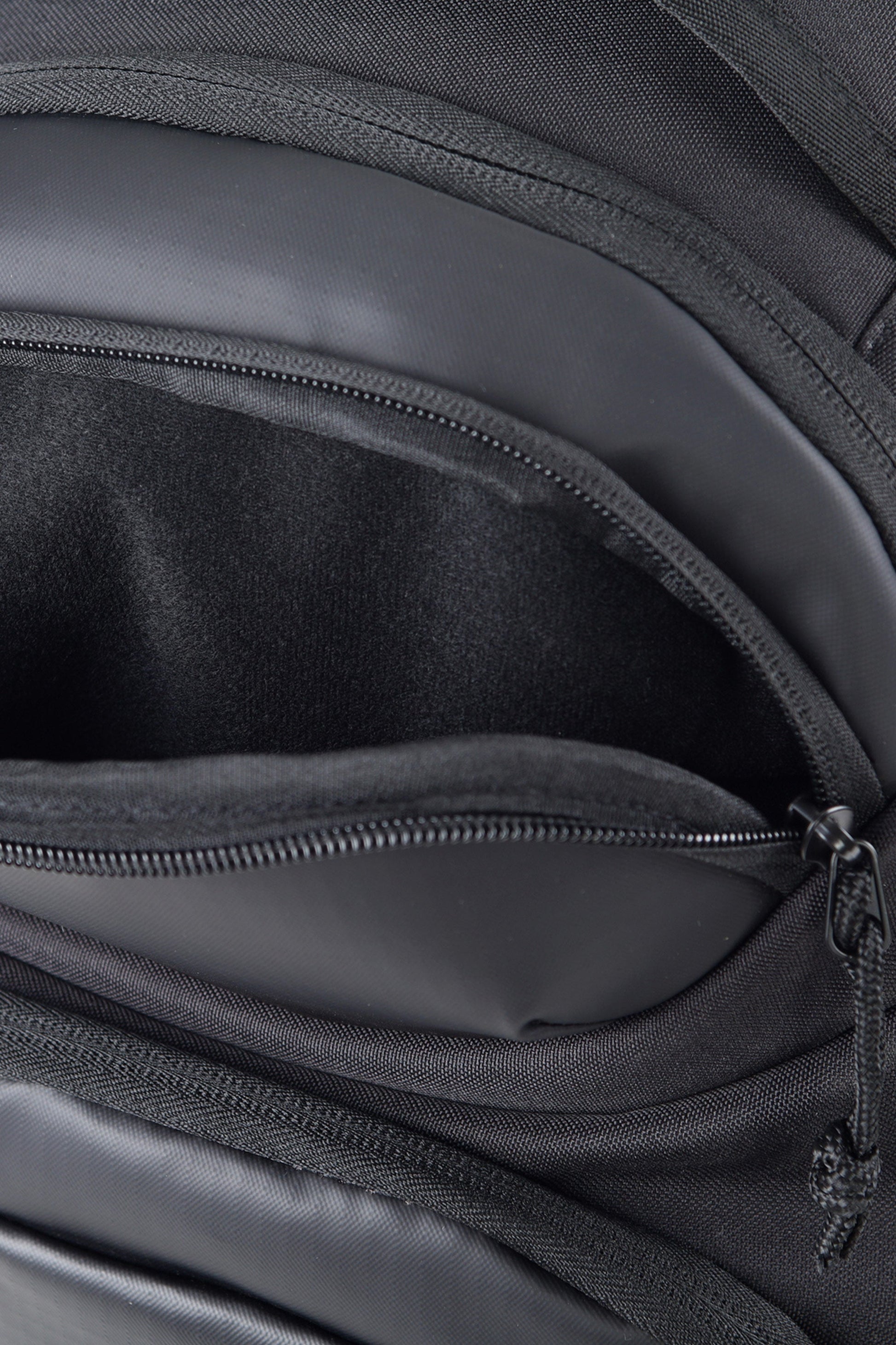 Surfanic Urban 20l Backpack - Black